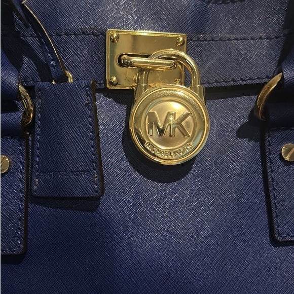 Michael Kors Set in EUC - Picture 4 of 13